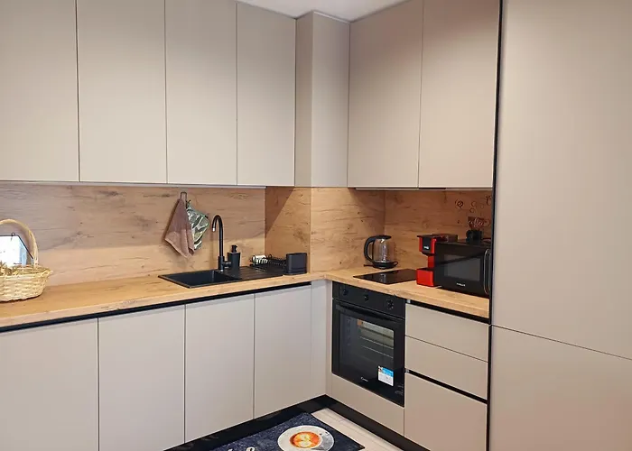 Your In With Free Private Parking Apartment Plovdiv