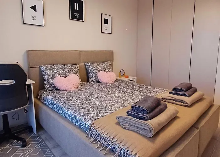 Your In With Free Private Parking Apartment Plovdiv