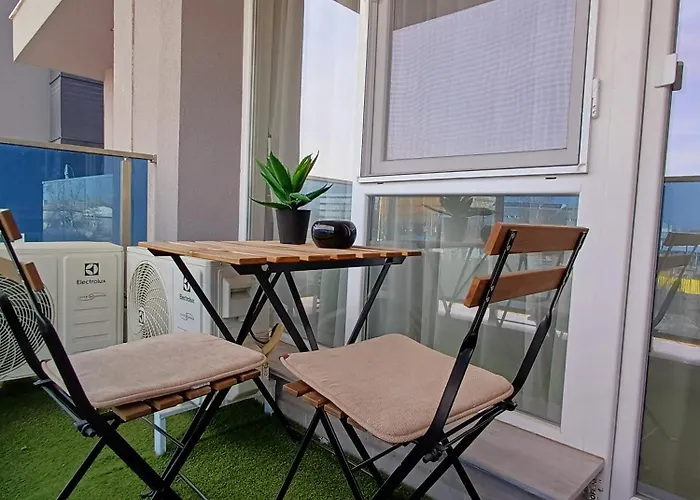 Your In With Free Private Parking