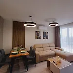 Your In With Free Private Parking Апартаменты *