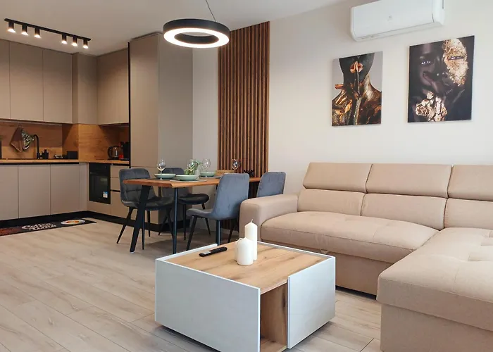 Your In With Free Private Parking *